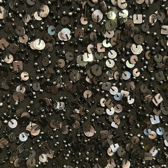 Seguin Dreas with Cowl Neck - Picture 3 of 4